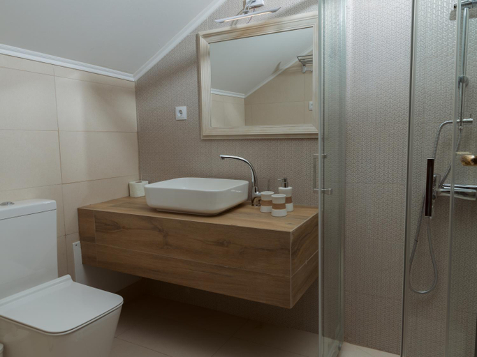 5, Tokbashqe Apartments, Priština