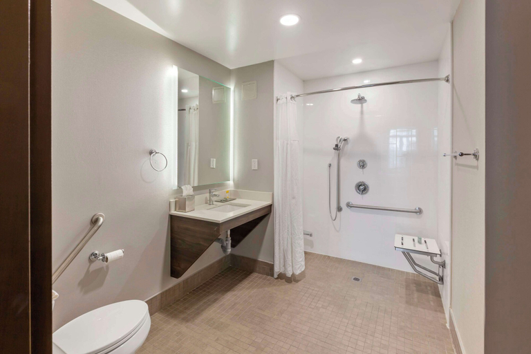 Bathroom 5, Executive Residency by Best Western Toronto-Mississauga, Peel