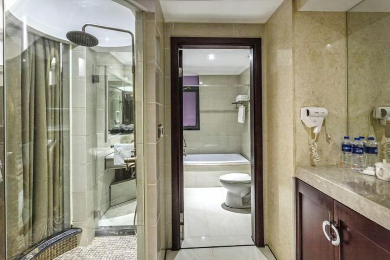 Bathroom 4, Fujun Meicheng Hotel, Suzhou