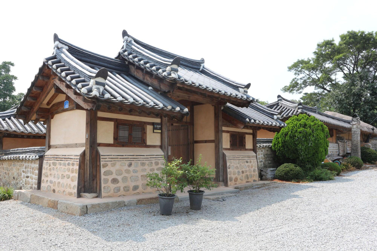 Exterior & Views 1, Gyeamgotaek, Seosan
