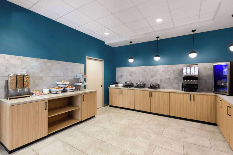 Food & Drinks 5, Wingate by Wyndham Kingman, Mohave
