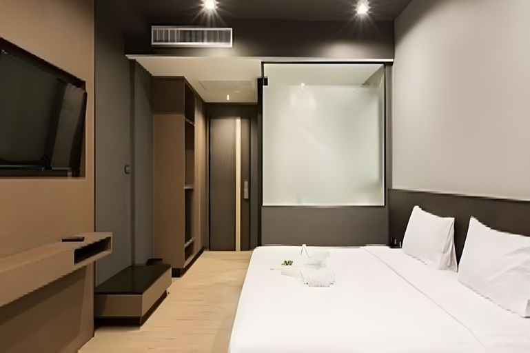 Bedroom 16
