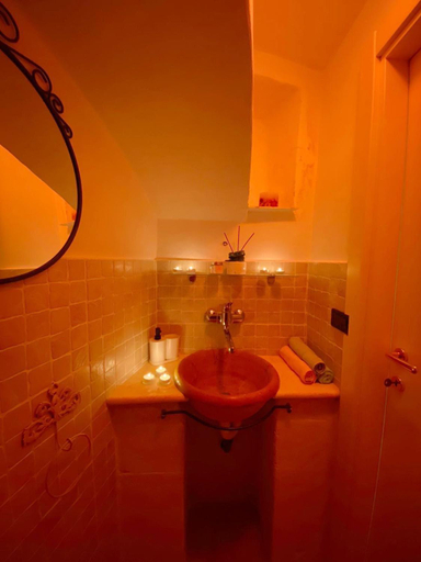 Bathroom, IlBacio - Holiday Home, Taranto