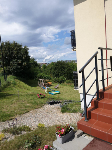 Others 4, NA SKARPIE, Puck