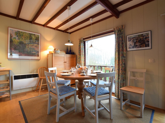 Food & Drinks 5, Chalet in Gouvy near Cherapont Lake, Luxembourg