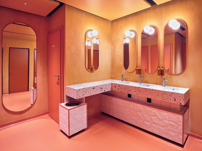 Bathroom 4, CityHub Reykjavik