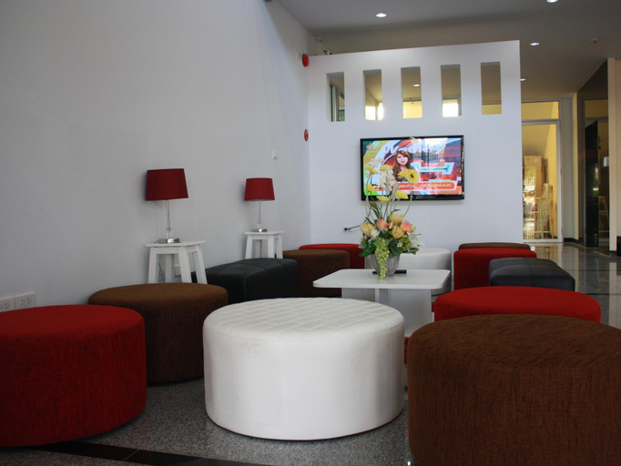 Public Area, Kanokan Hotel, Muang Kanchanaburi