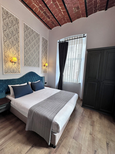 Bedroom 2, The Independent Hotel Taksim, Beyoğlu