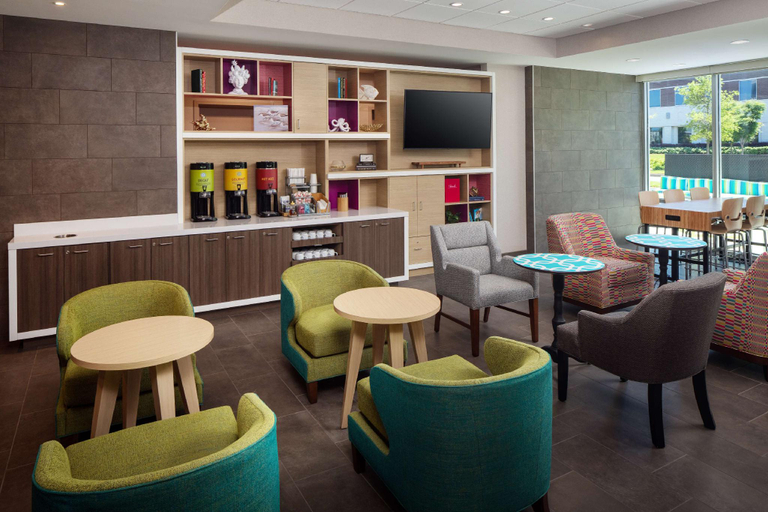Food & Drinks 5, Home2 Suites By Hilton Wilmington Medical Park Downtown, New Hanover