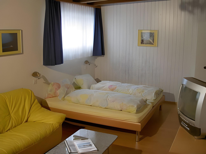 Bedroom 5