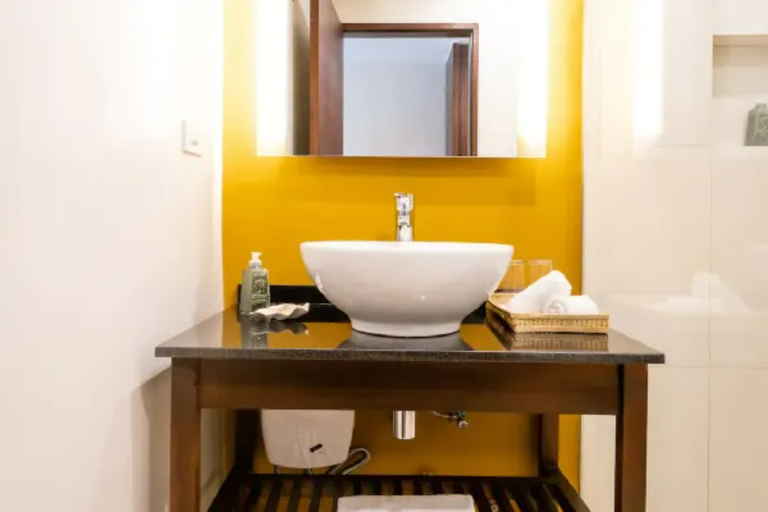 Bathroom 5, Bacau Bay Resort Coron, Coron