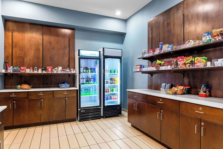 Food & Drinks 5, Best Western St. Louis Airport North Hotel & Suites, Saint Louis