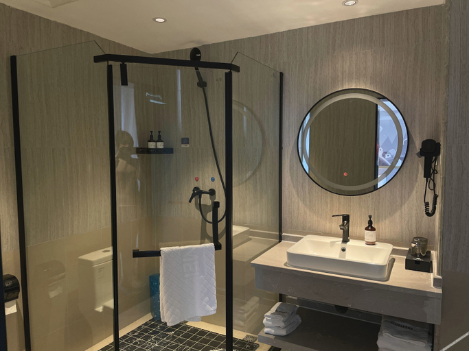 Bathroom 3, Hotel Shangkeyou (Rua Wenzhou, Wenxian, Longnan), Longnan