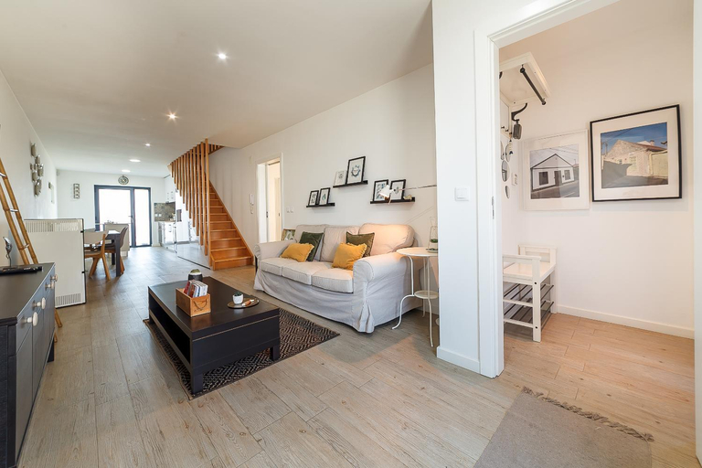 Bedroom 2, Gafa House - Family Accommodation and Workplace, Ílhavo