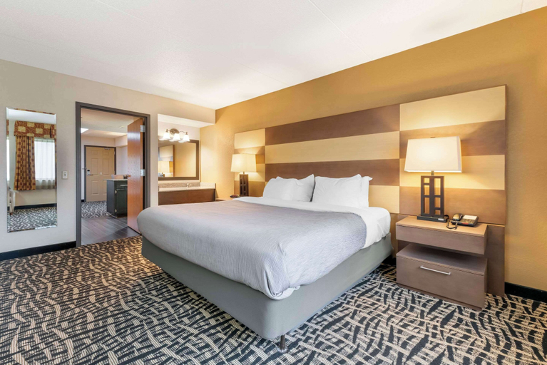 Bedroom 2, Quality Inn & Suites Mayo Clinic Area, Olmsted