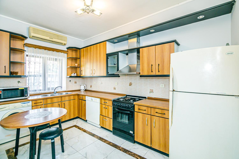 Others 4, Azneft Royal Suite Apartment Sea View, Baku