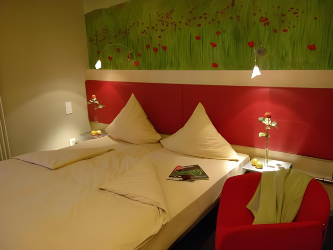Bedroom 6
