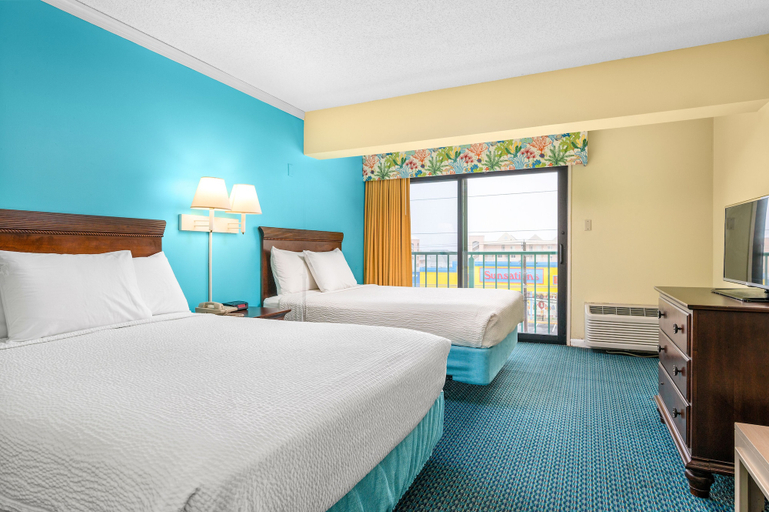 Bedroom 3, Cayman Suites Hotel, Worcester