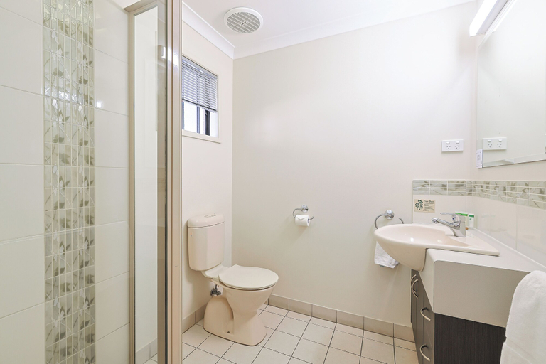 Bathroom 5