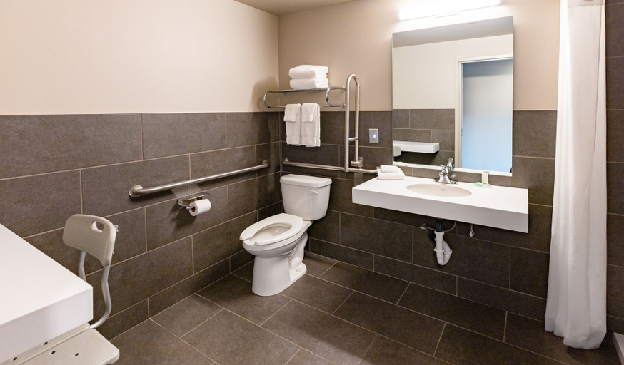 Bathroom 3, Ruby River Hotel Downtown Spokane, Spokane