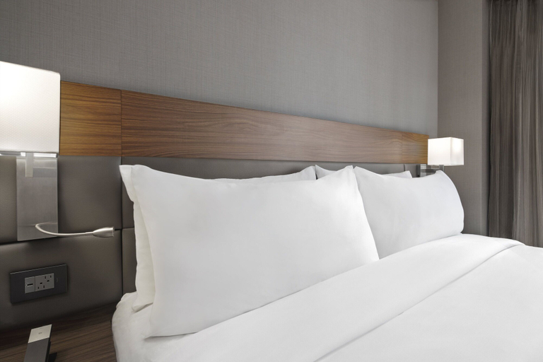 Bedroom 3, AC Hotel by Marriott Miami Dadeland, Miami-Dade