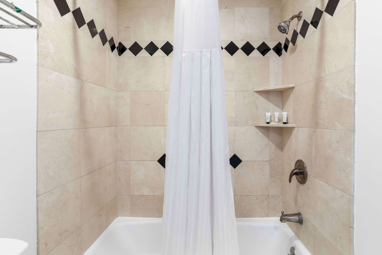 Bathroom 9