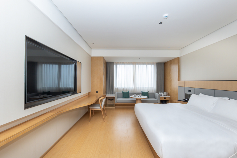 Bedroom 3, Ji Hotel Haiyan Economic Development Zone Harbor Avenue, Jiaxing