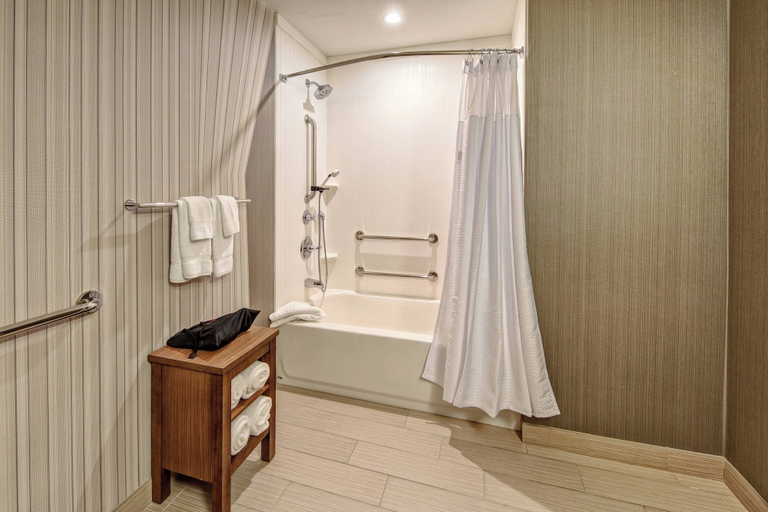 Bathroom 4, Courtyard by Marriott Austin Northwest/Lakeline, Williamson