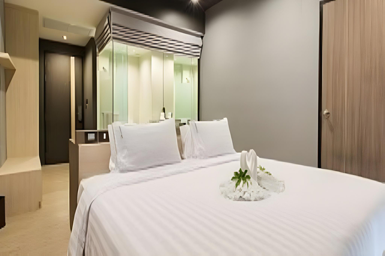 Bedroom 16