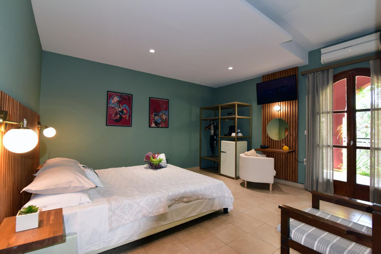 Others 5, Lord Ape Suites Club, Ionian Islands
