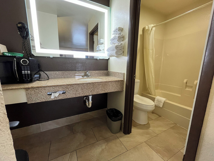 Bathroom 2