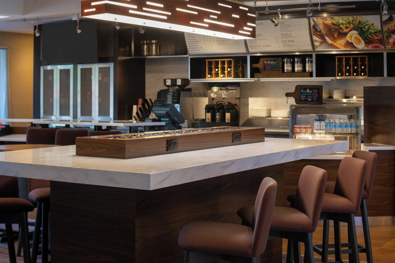 Food & Drinks 5, Courtyard by Marriott Memphis East/Park Avenue, Shelby