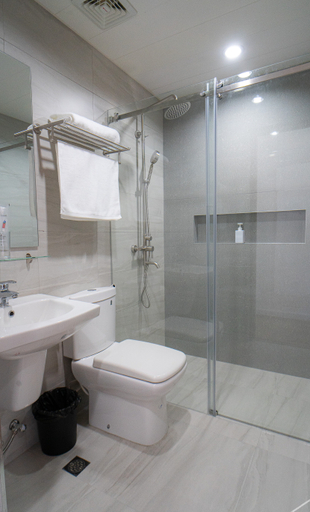 Bathroom 4, Mangrove Residences Mactan, Lapu-Lapu City