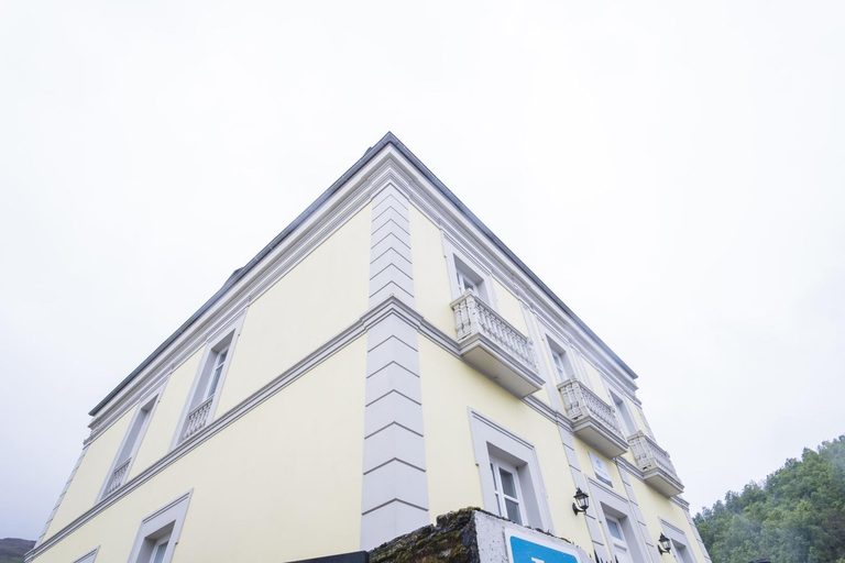 Exterior & Views, Hotel Triacastela, Lugo