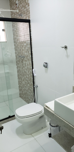 Bathroom 4, Hotel Malbec, Aparecida