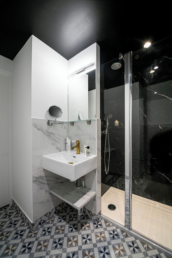 Bathroom 5, WS Hôtel de Ville - Beaubourg, Paris