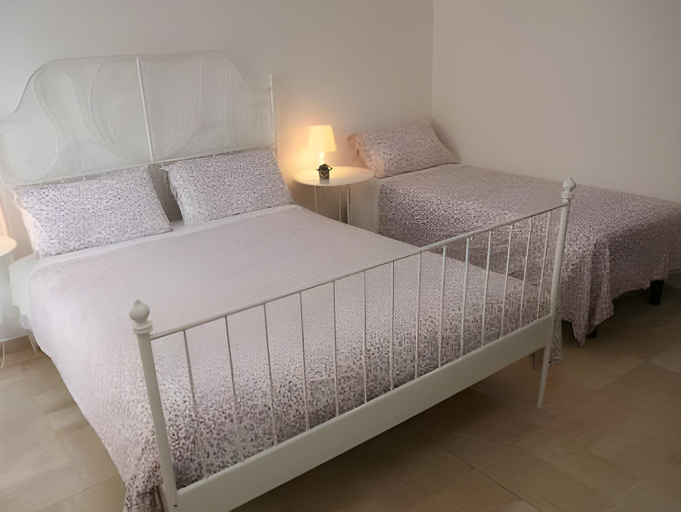 Bedroom 14