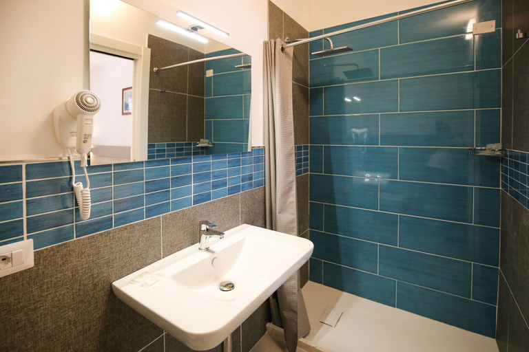 Bathroom 4, The Square Castelsardo, Sassari