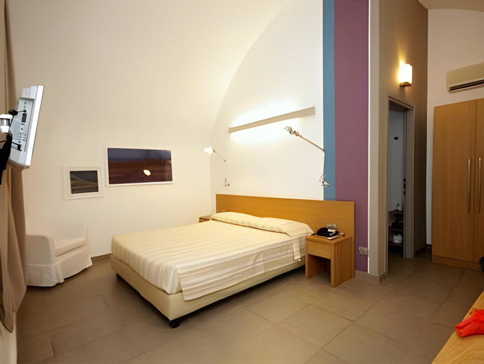 Bedroom 17