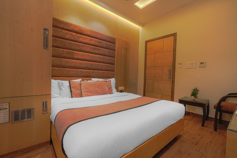 Bedroom 2, CSJS Inn Hotel Marketed by Kiwiana, Amritsar