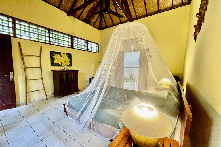 Bedroom 3, Raja's Bungalows, Lombok