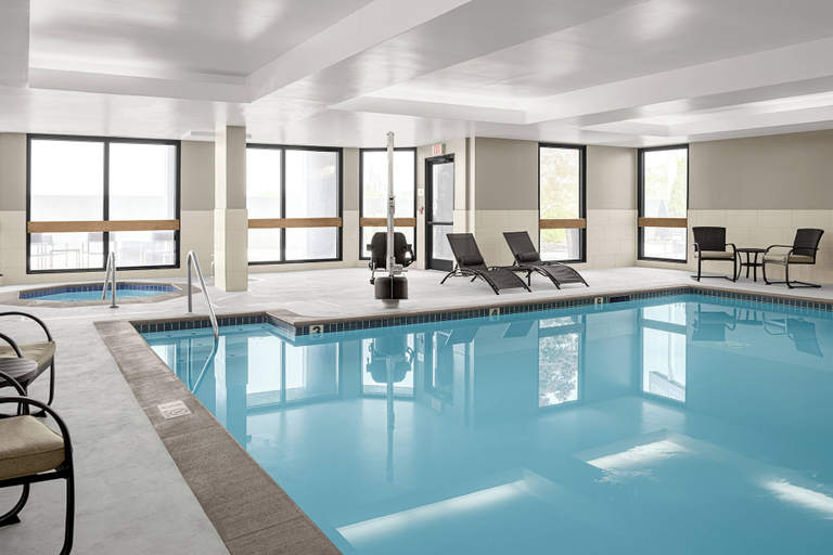Sport & Beauty, Courtyard by Marriott Paducah, McCracken