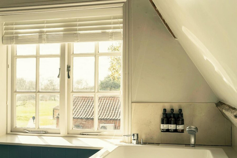 Bathroom 3, Fritton Lake - The Clubhouse, Norfolk