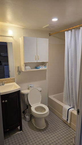 Bathroom 3, Merida Inn and Suites, Saint Johns