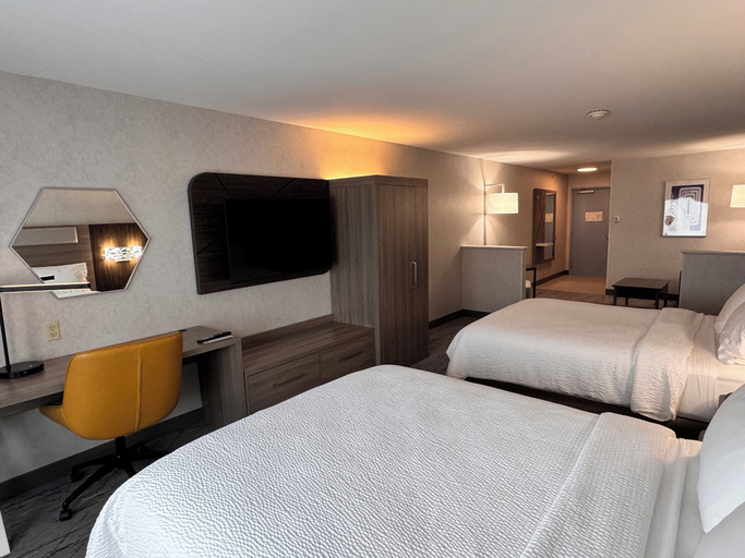 Bedroom 4, Holiday Inn Express & Suites DEWITT (SYRACUSE) by IHG, Onondaga