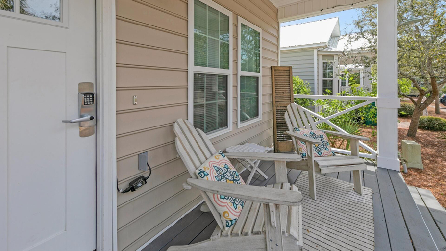 Others 5, Kk's Beach House, Walton
