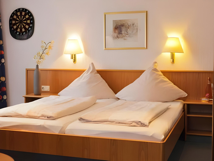 Bedroom 12