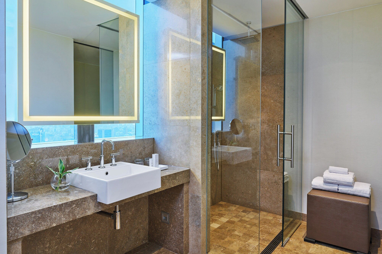 Bathroom 7