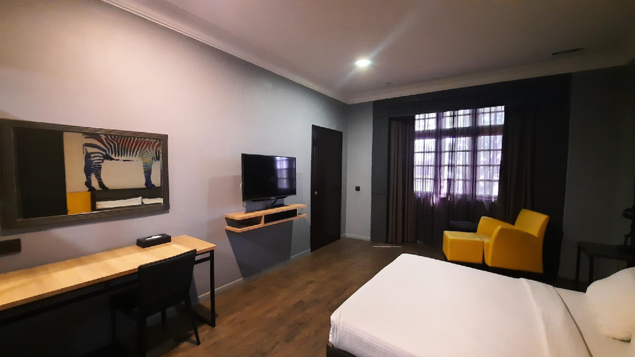 Bedroom 6