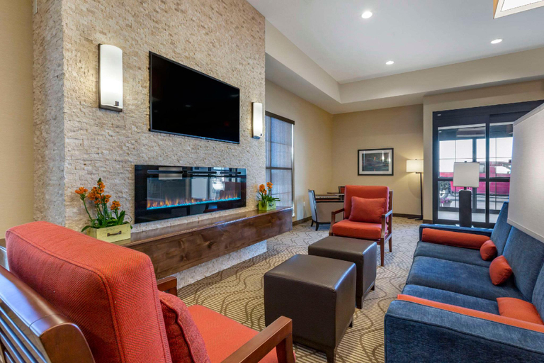 Public Area 2, Comfort Suites Albuquerque Airport, Bernalillo